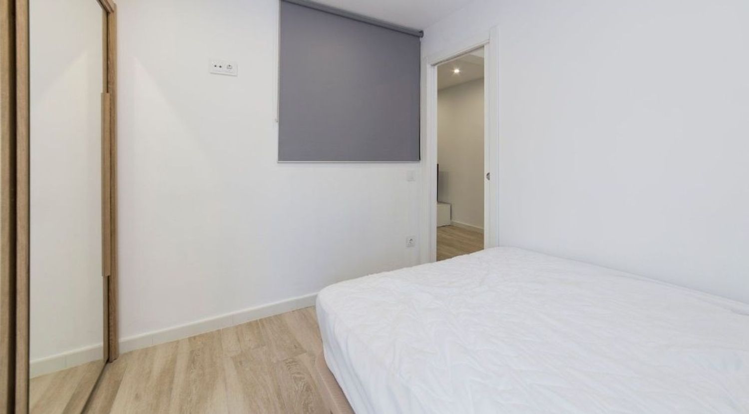 Piso en calle Calatañazor, 53 - Foto 4