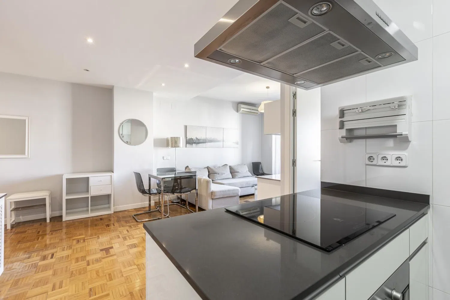 Piso en calle de Clara del Rey, 8 - Foto 4