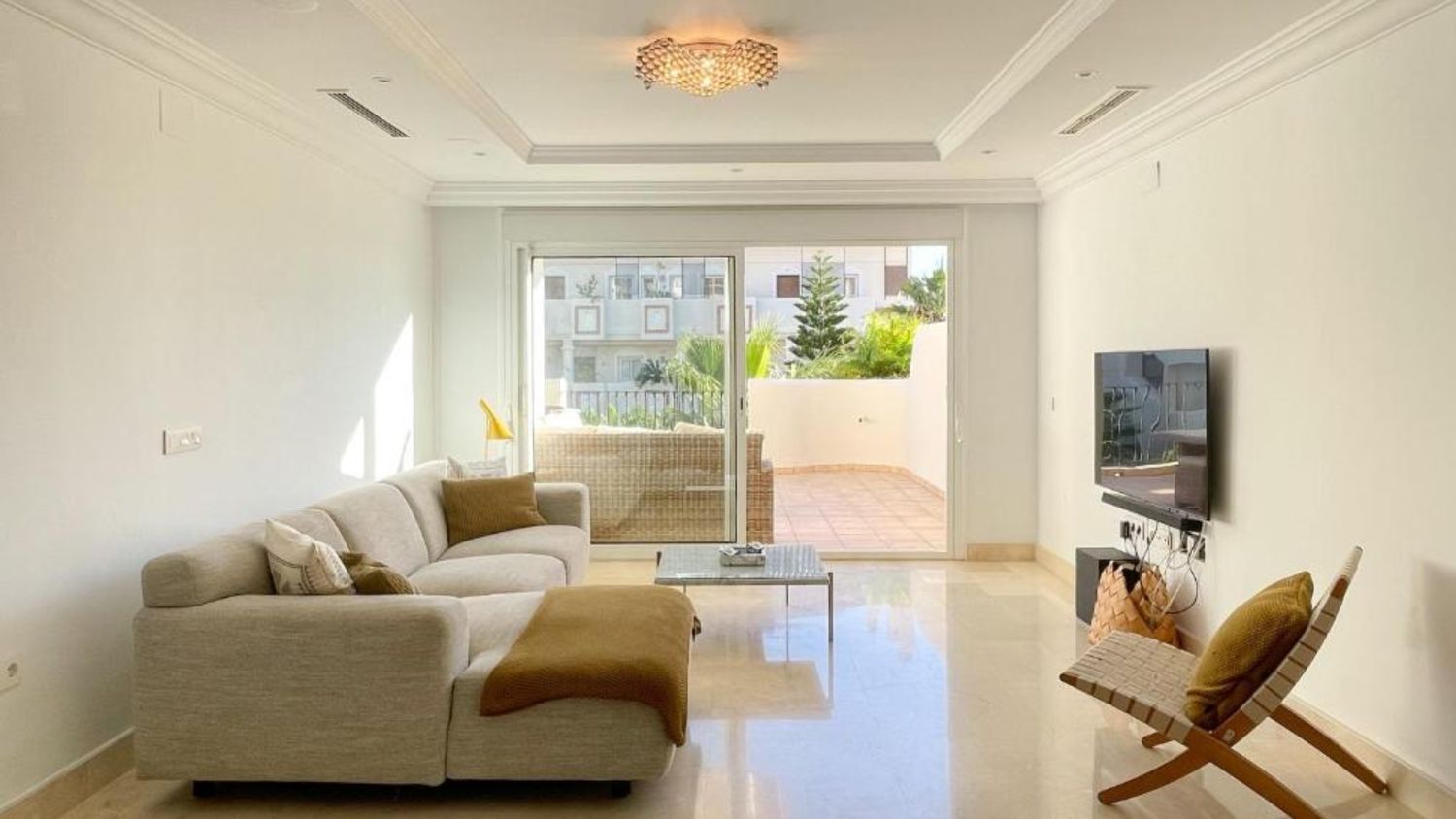 Piso en Urbanizacion Nueva Andalucia k, 19 - Foto 1