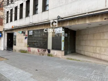 Local comercial en Terrassa - Foto 1