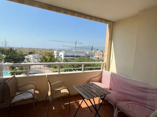 Piso en El Consul - El Romeral - Foto 1
