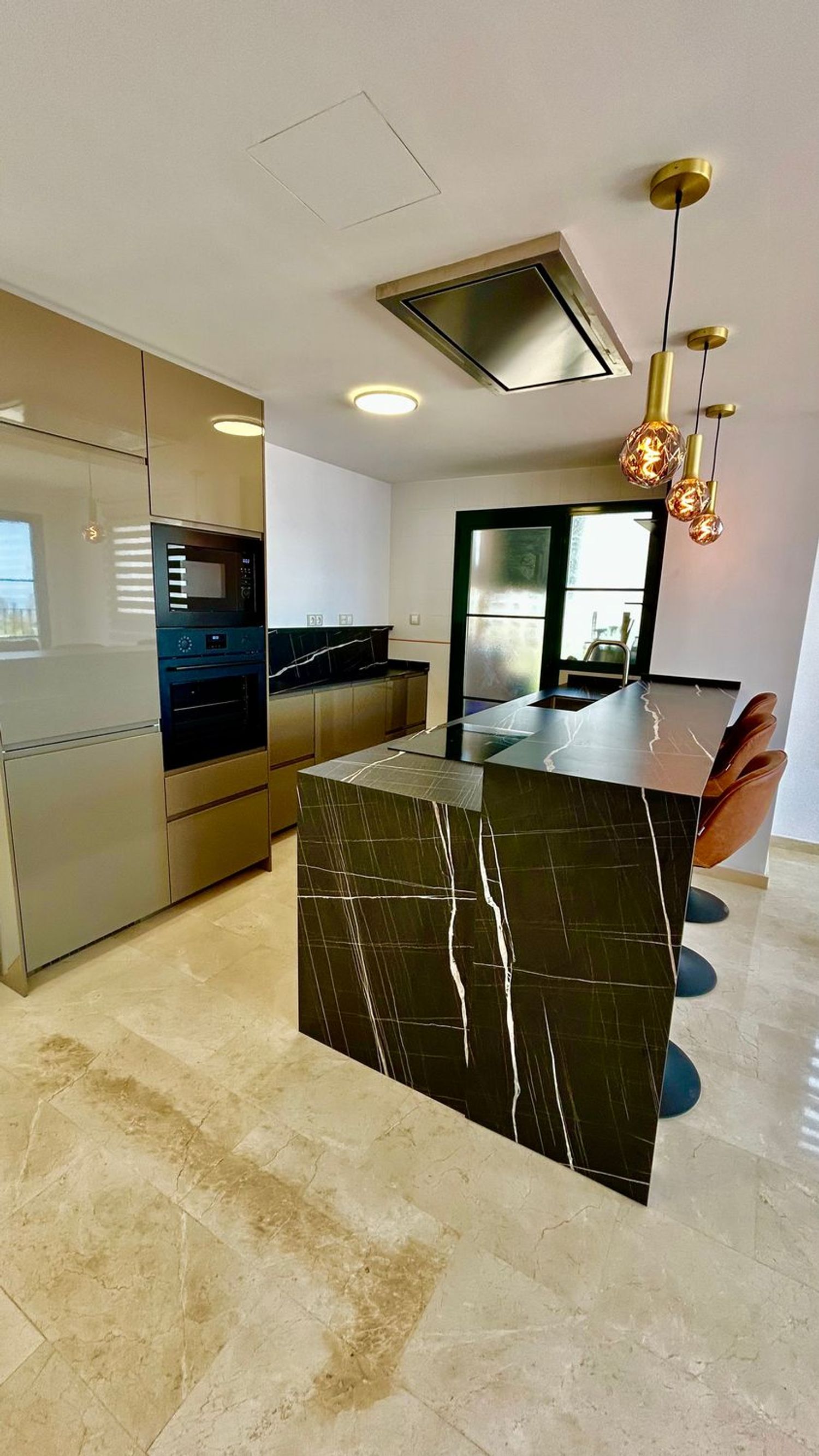 Piso en Calle Londres, 39, Golf Bahía - Foto 4