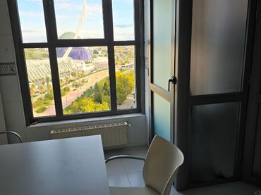 Piso en  Avinguda del Professor López Piñero 10 - Foto 5