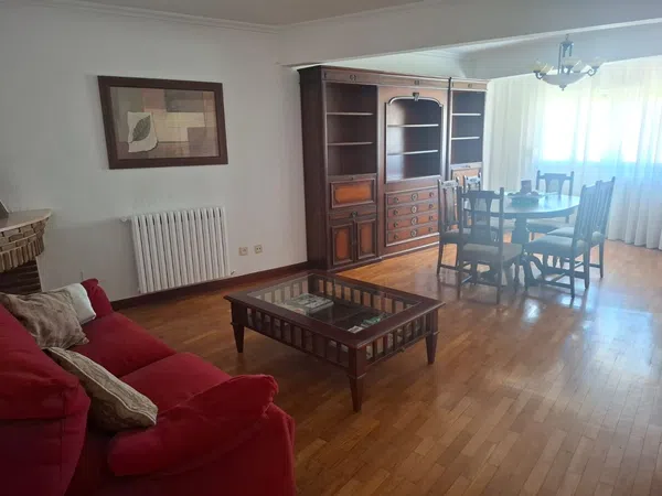 Piso en Avenida Ronda, 64 - Foto 1