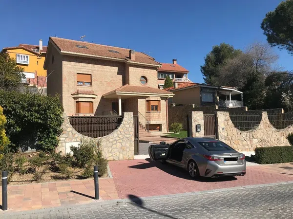 Casa o chalet independiente en Camino Alcalá, 12 - Foto 1