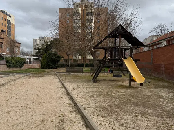 Chalet adosado en Loranca - Foto 29