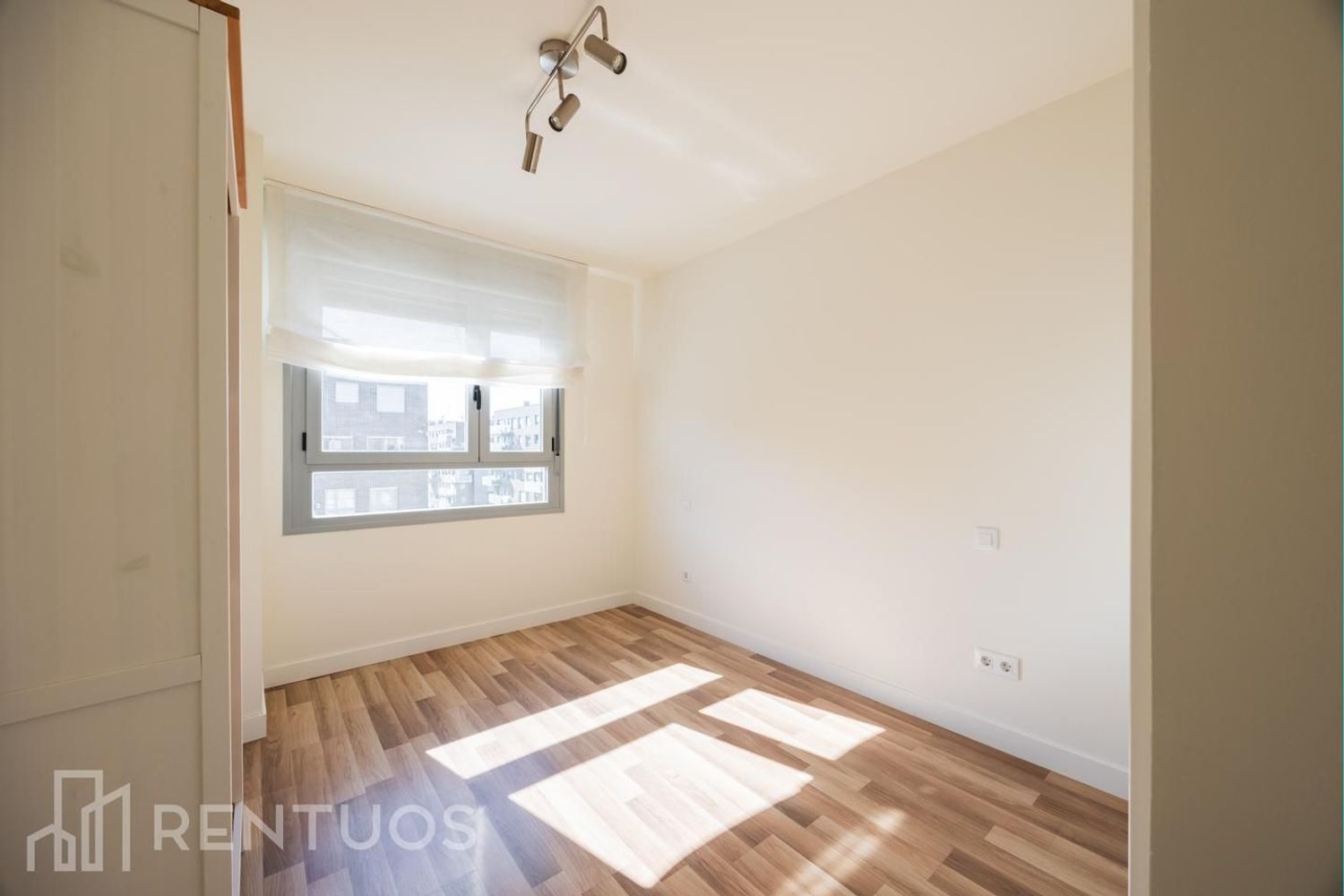 Piso en calle de José Escobar y Saliente - Foto 25