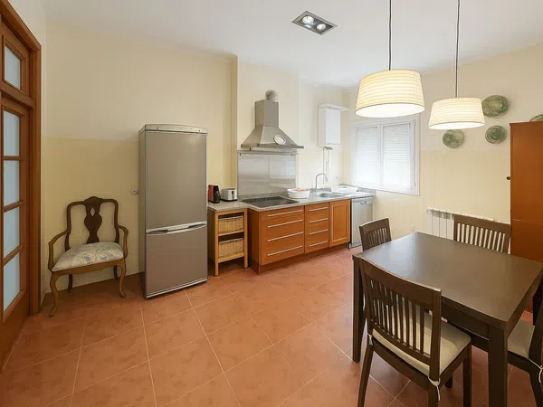 Piso en Calle Gascona, 9, Salesas-Foncalada-Campoamor - Foto 1