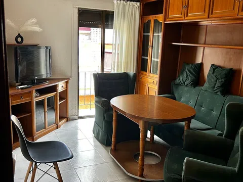Piso en calle Lezcano, 3