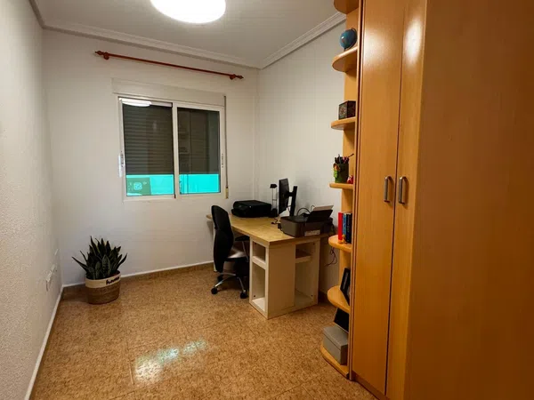 Chalet adosado en Calle Margaritas, 25, Los Peñascos-El Salero-Los Imbernones, Los Peñascos-El Salero-Los Imbernones - Foto 2