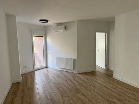 Piso en calle de Santa Engracia, 73