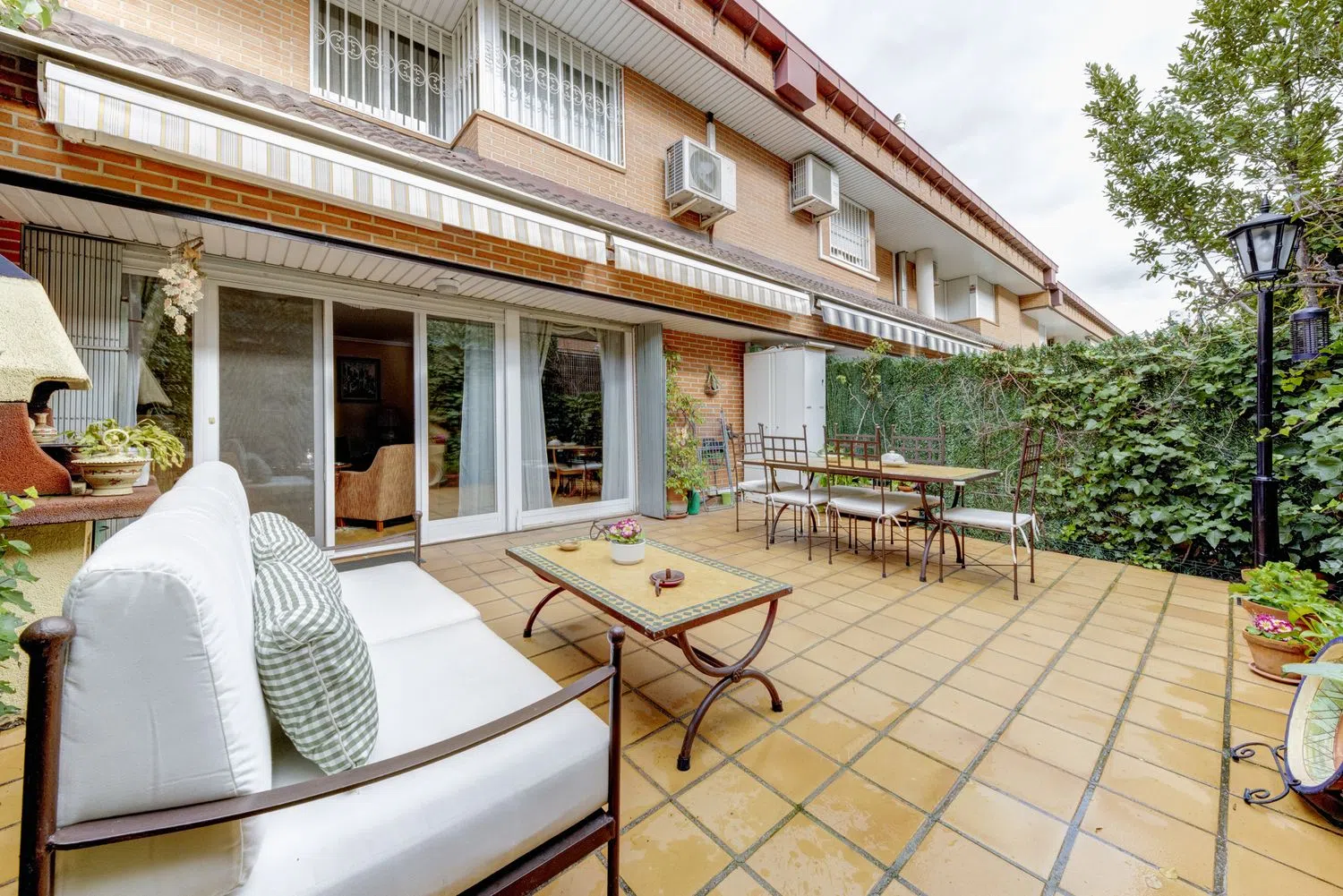 Chalet adosado en Barrio Valdezarza