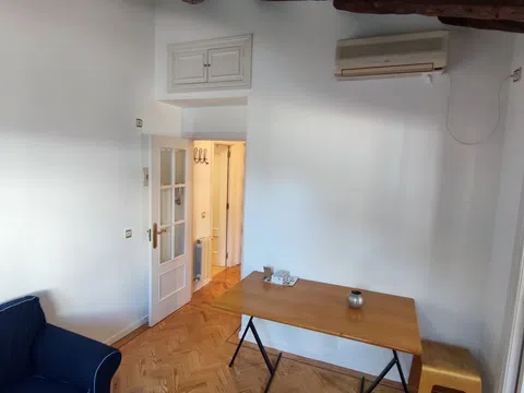 Ático en calle de Segovia, 8