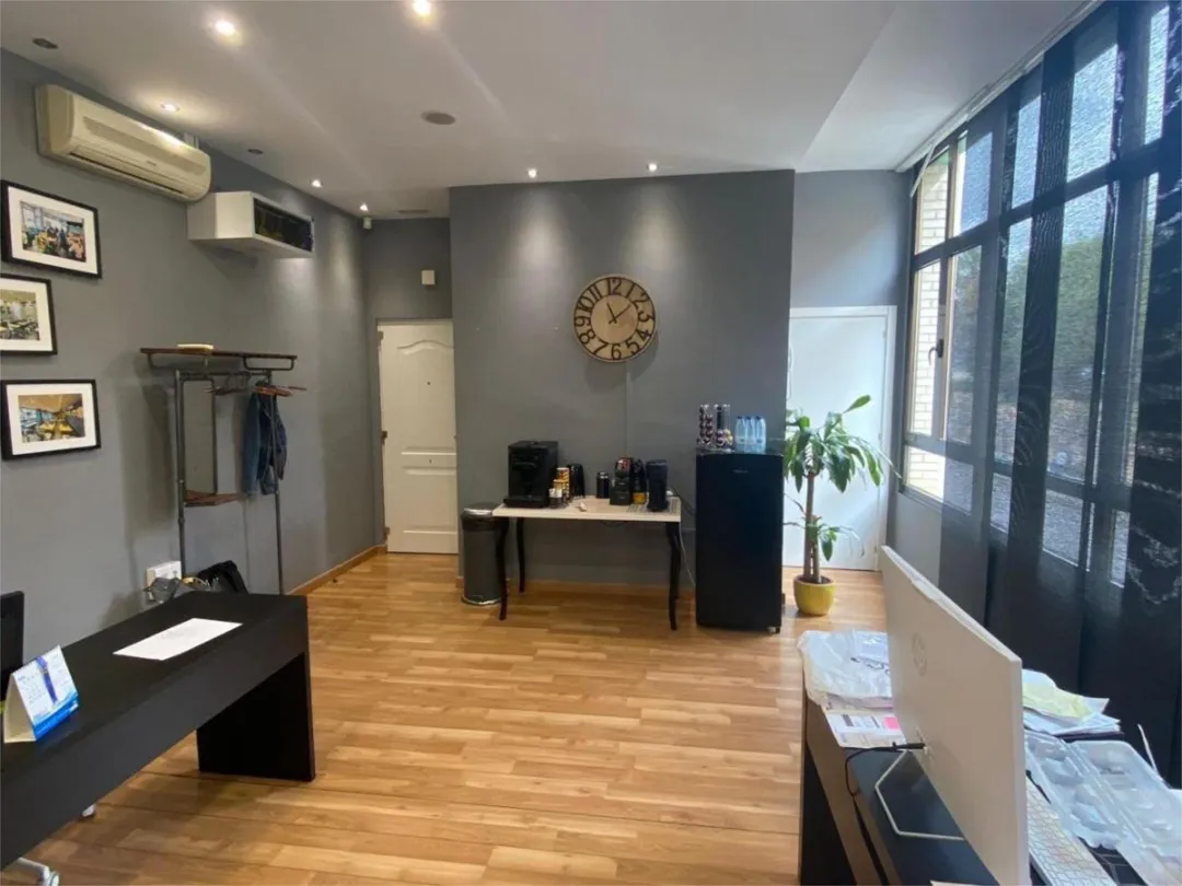 Piso en  Avenida Juan Sebastián Elcano 1 - Foto 3