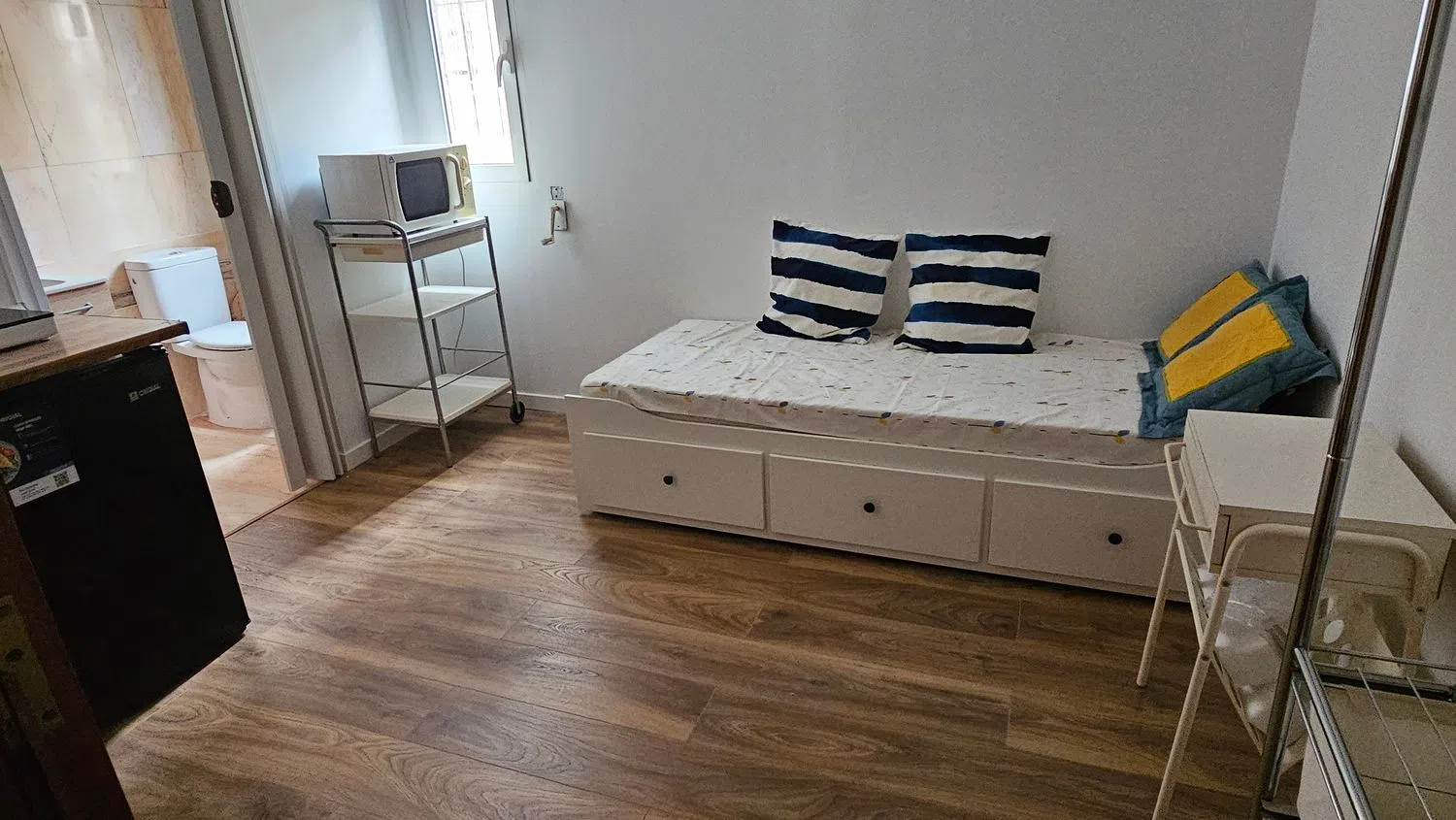 Estudio en calle de Palermo, 22 - Foto 1