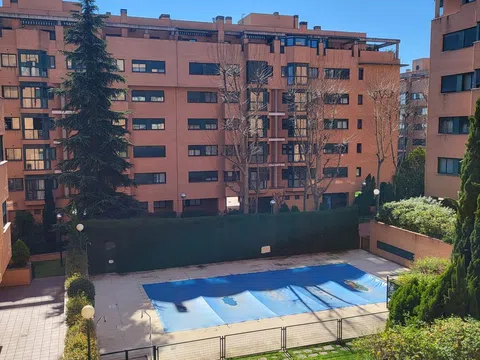 Piso en calle Tintín y Milú, 12