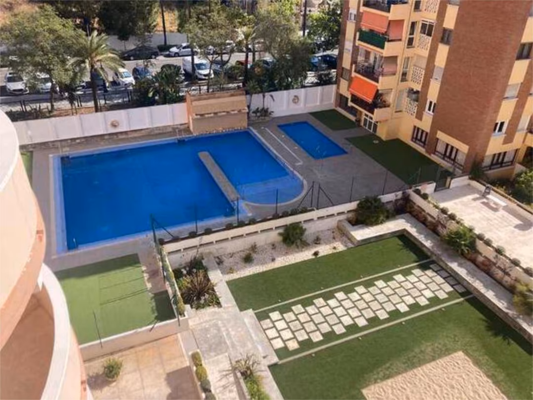 Piso en Avd. Ricardo Soriano - Foto 7