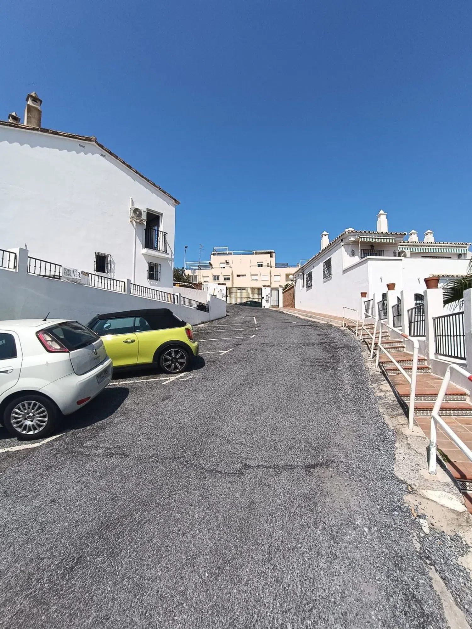 Chalet adosado en calle Almuñécar, 71 - Foto 6