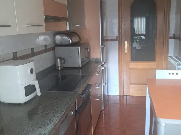 Piso en calle Belarmino Cabal, 11 - Foto 3