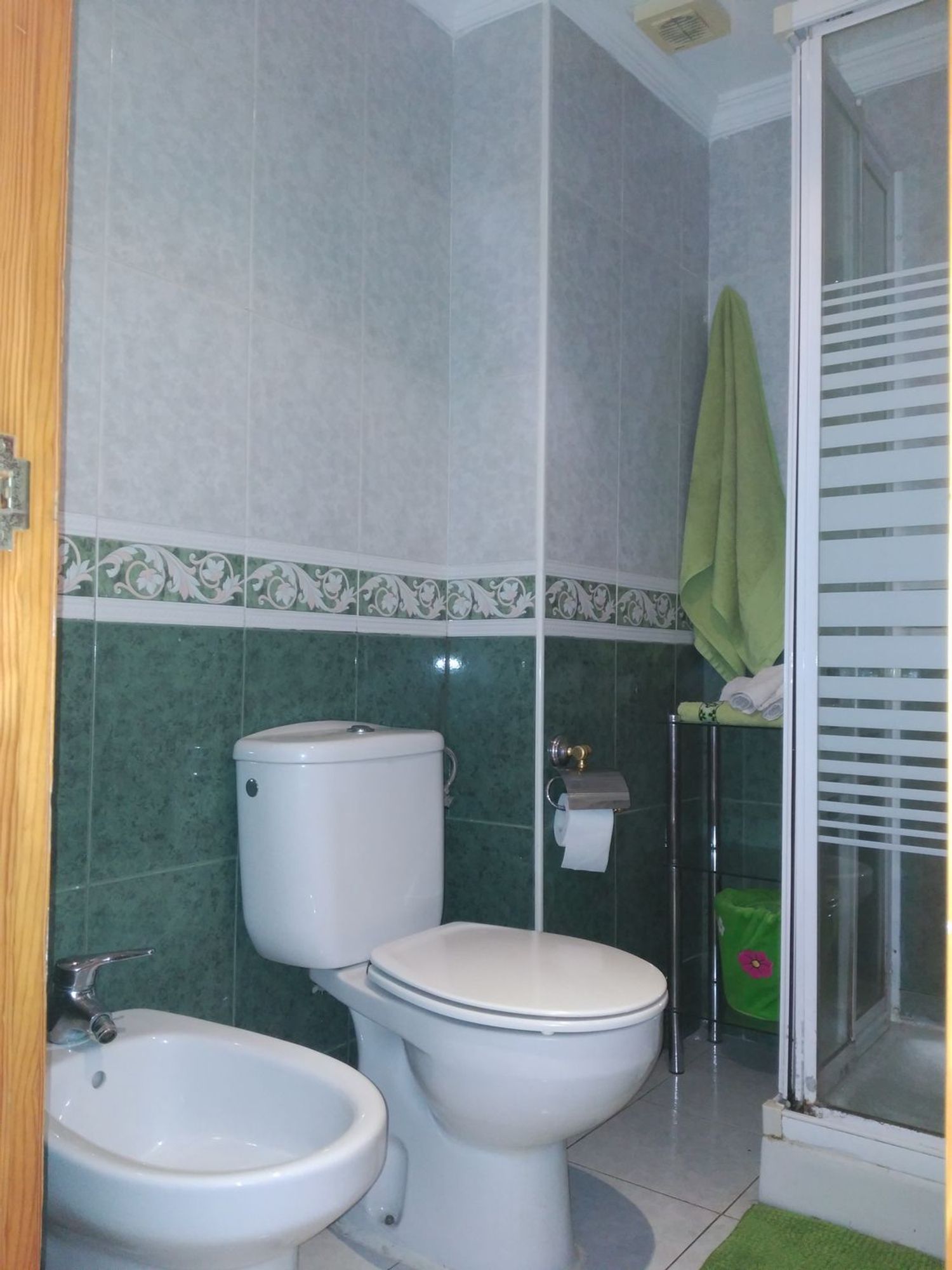 Piso en Calle Guillermo Carrera Rubio, 10, Los Guindos - Parque Mediterráneo - Santa Paula - Foto 4