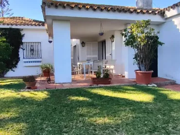 Chalet en  Calle Abeto 18 - Foto 1