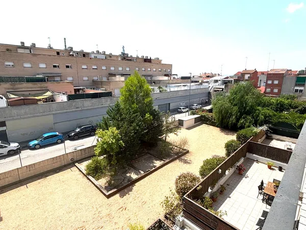 Dúplex en CL Alcoi, d', 84, Zona Esportiva - Foto 2