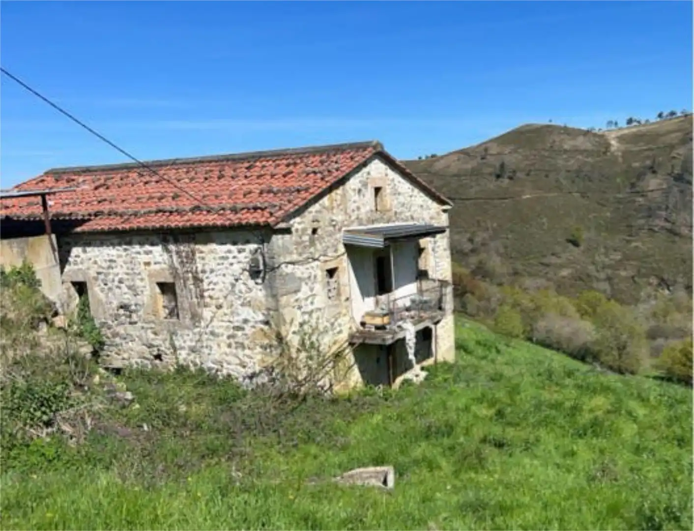 Chalet en Abionzo de Villacarriedo - Foto 2