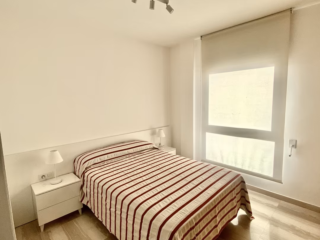 Piso en  Carrer d'Antoni Pons 17 - Foto 3