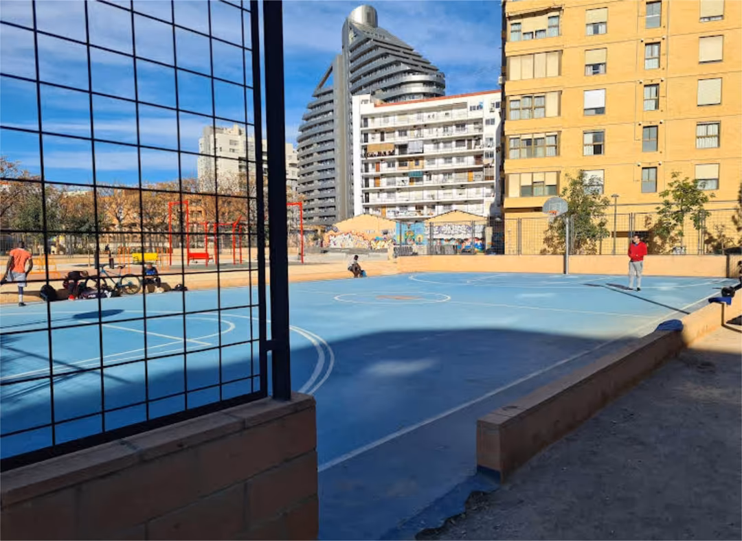 Piso en  Carrer d' Alcàsser 3 - Foto 16