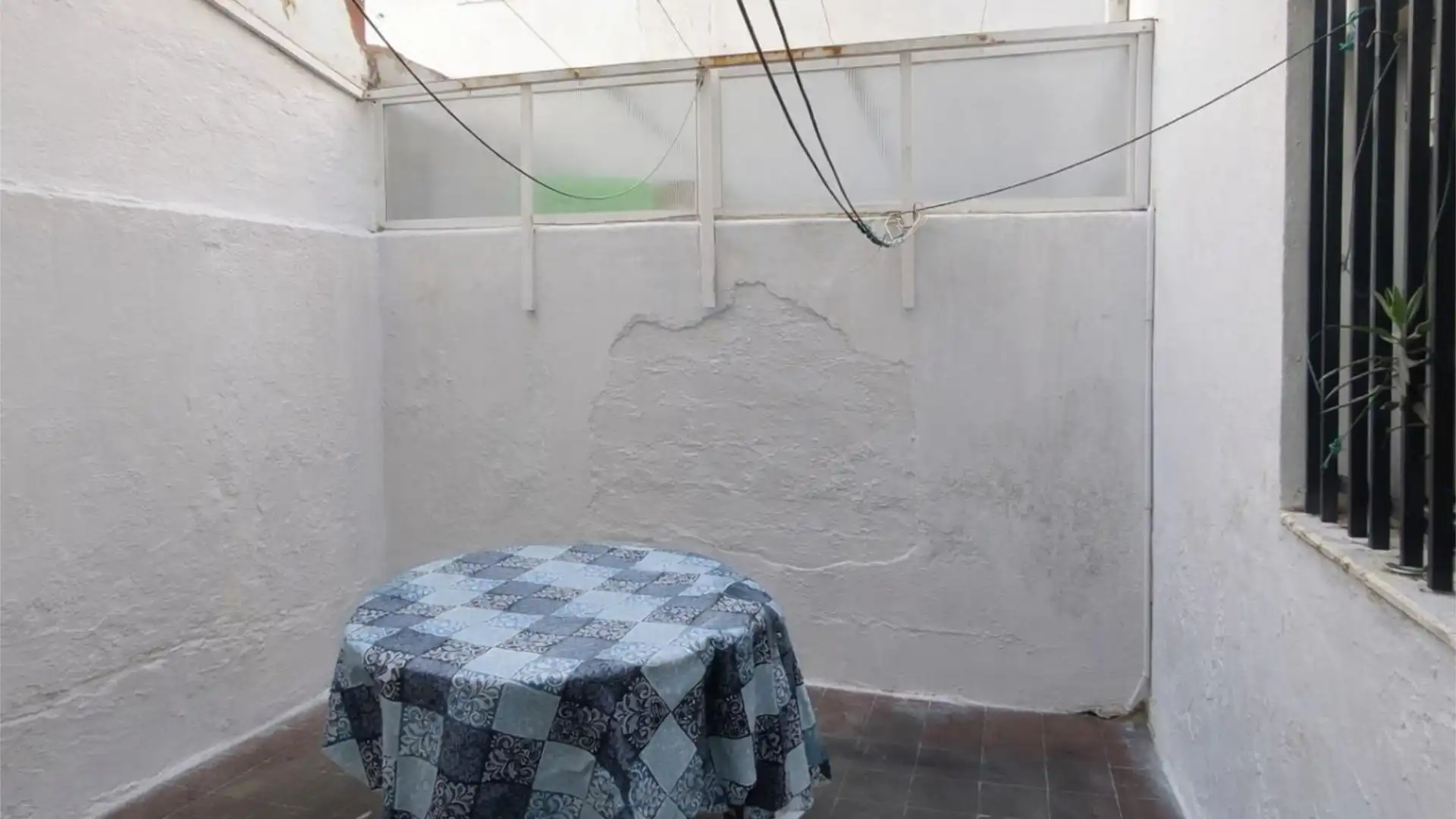 Piso en  Calle Cardenal Rodrigo de Castro 17 - Foto 12