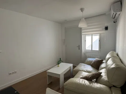 Piso en calle Villacid de Campos, 3