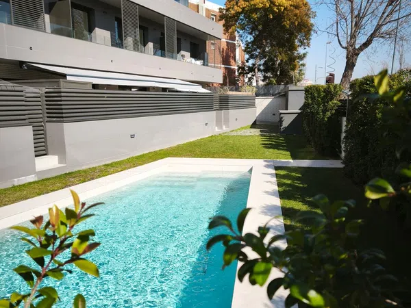 Piso en C-245, 266 - Foto 1