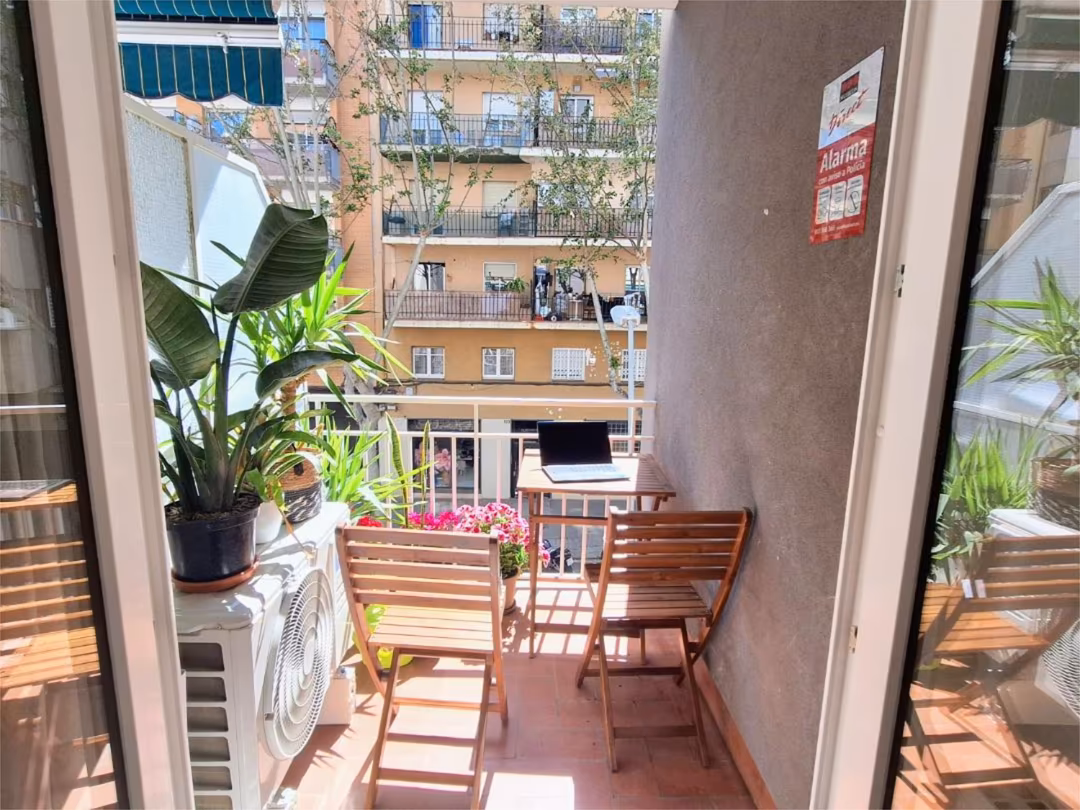 Piso en  Carrer d'Espronceda 96 - Foto 8