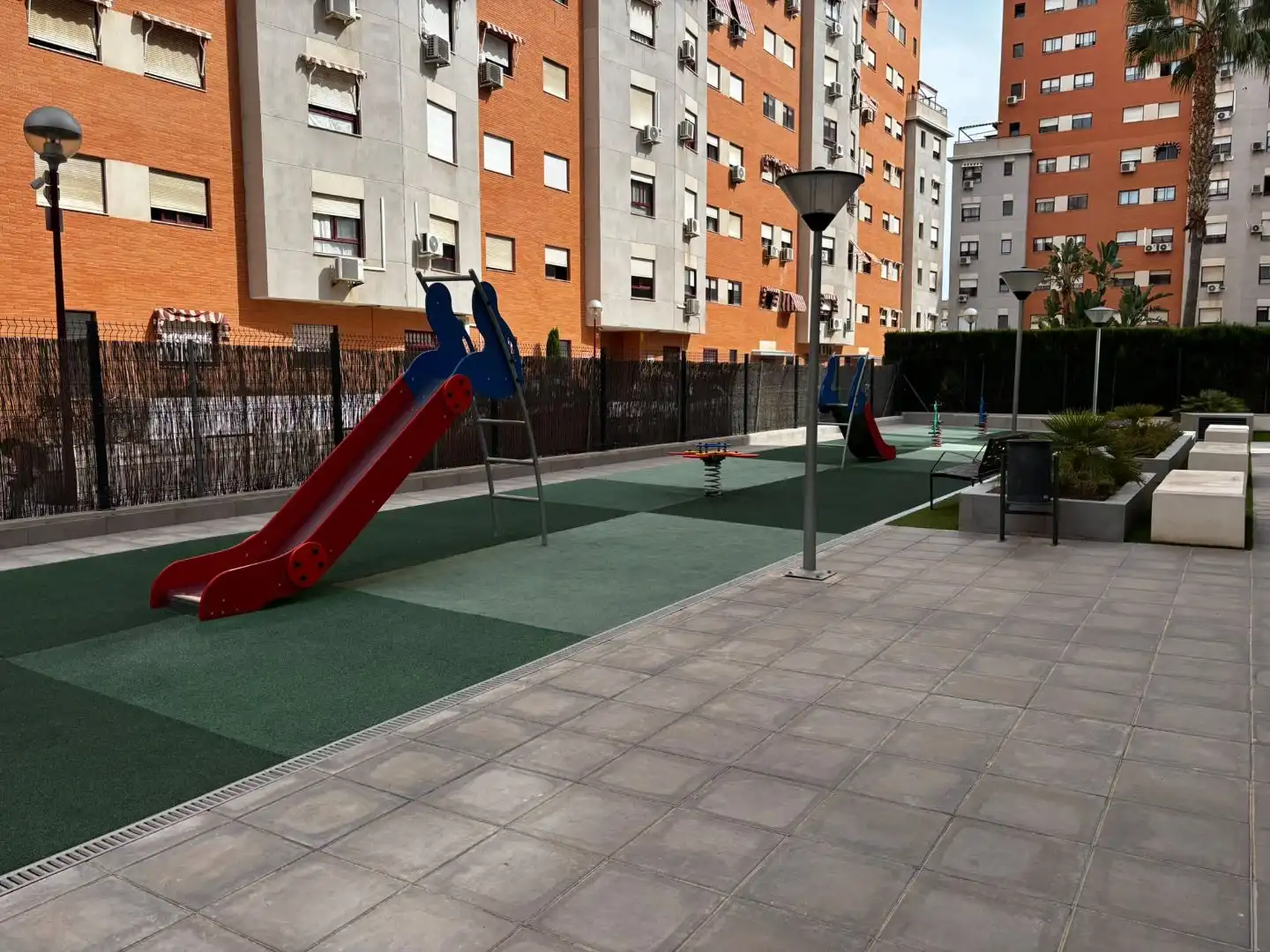 Piso en  Avinguda Esportista Miriam Blasco 16 - Foto 11