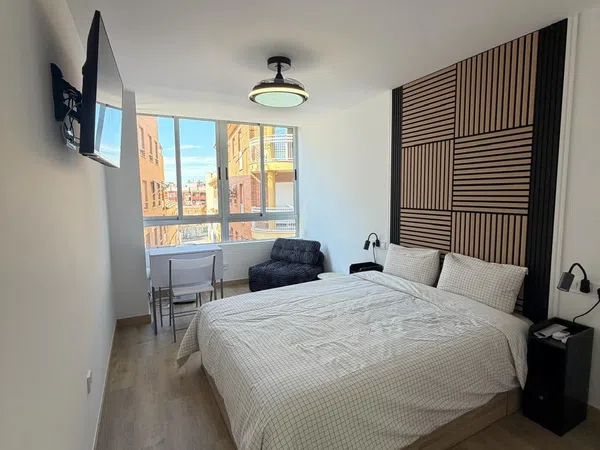 Estudio en calle de Ramón y Cajal, 61 - Foto 1