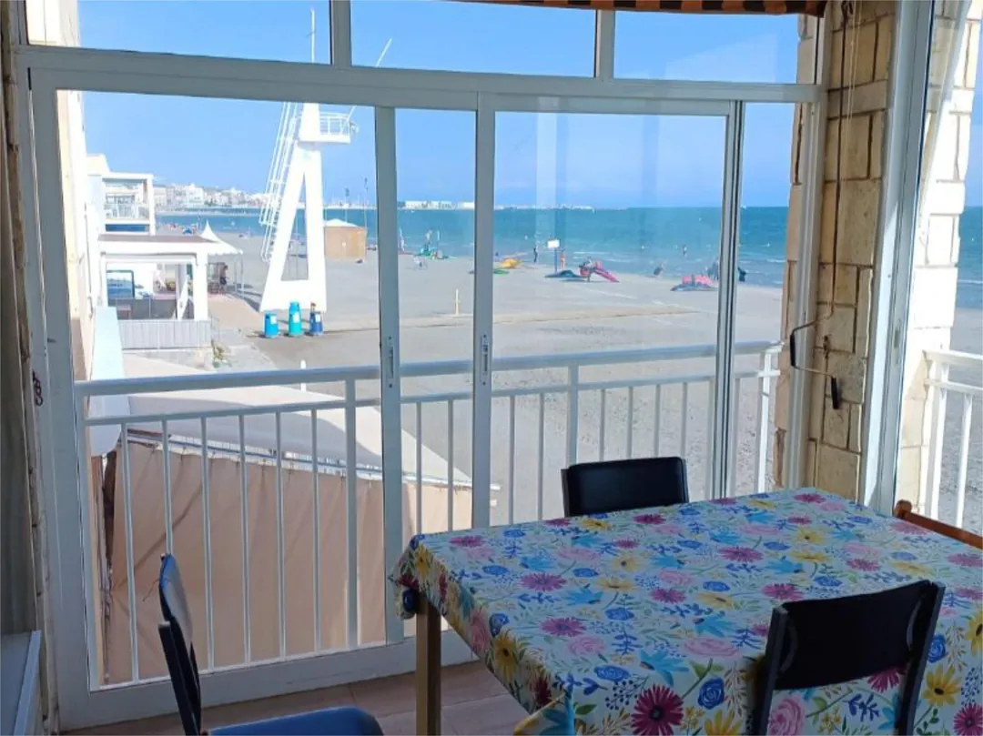 Piso en  Avinguda Vicente Blasco Ibañez 129 - Foto 1