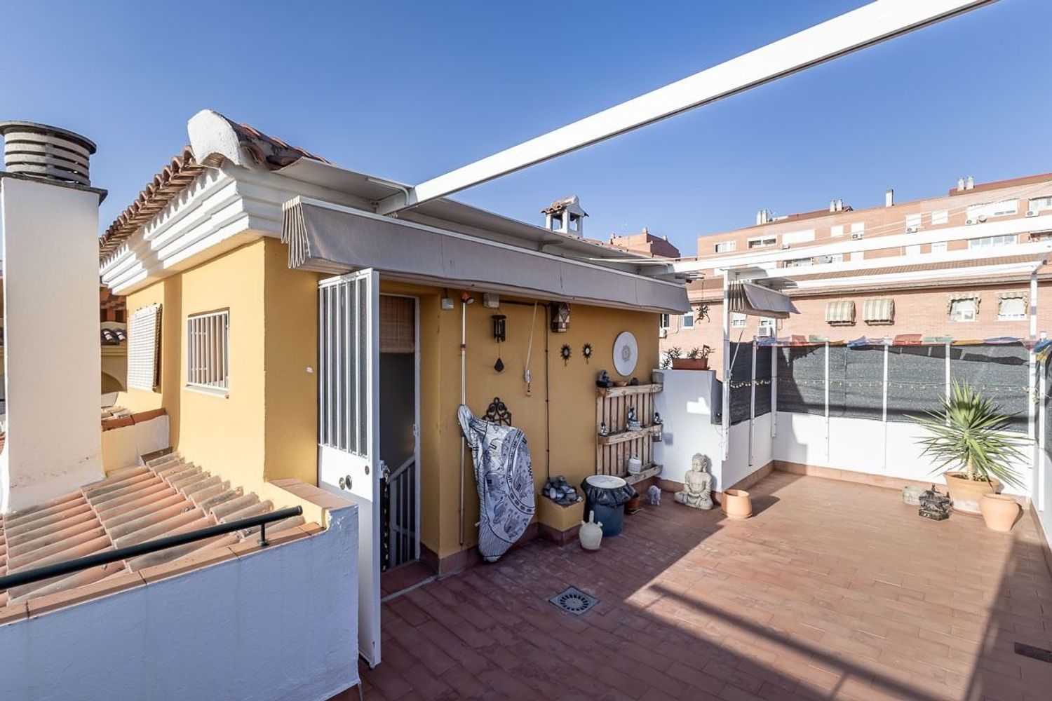 Chalet adosado en Joaquina Eguaras - Foto 25