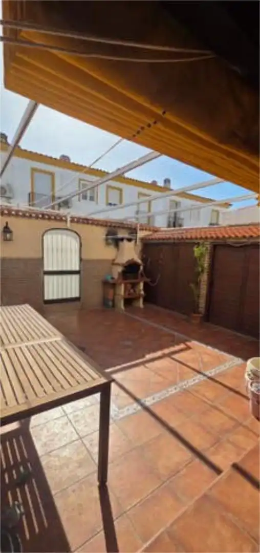 Chalet en zona el Almendral - Foto 9