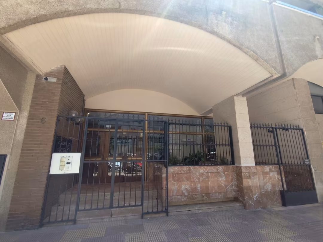 Piso en  Carrer del Clariano 15