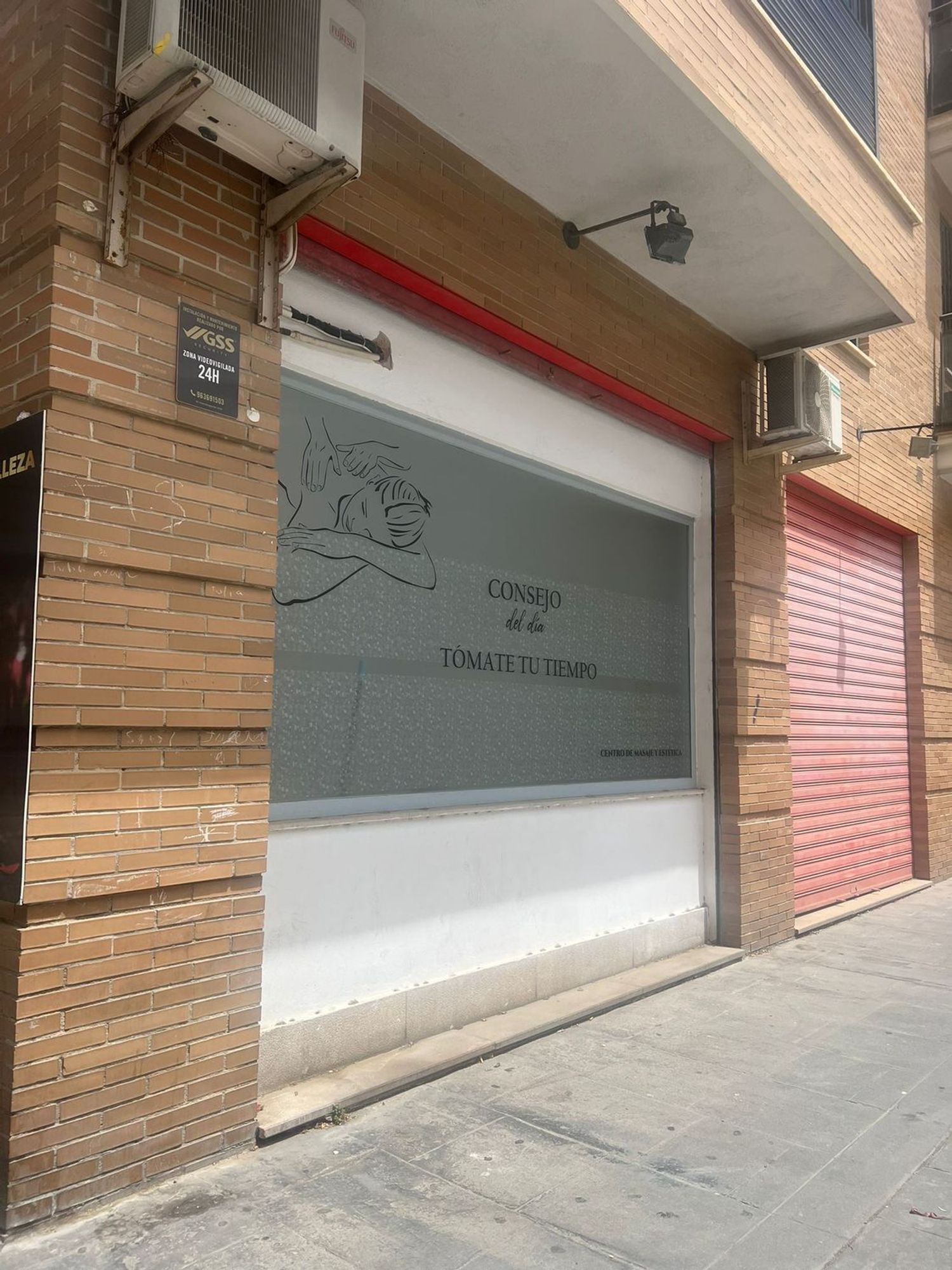 Local en Calle del Pintor Ferrer Calatayud, 4, L'Illa Perduda - Foto 12