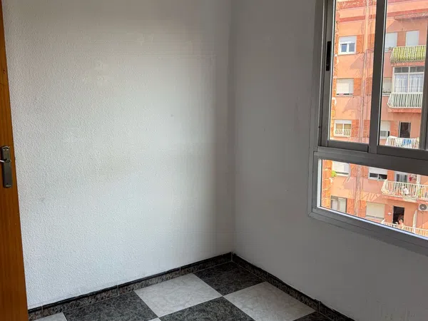 Piso en Calle dels Germans Vilafañe, 8, Zona Plaza Donoso Cortés - Avda Magdalena - Foto 22
