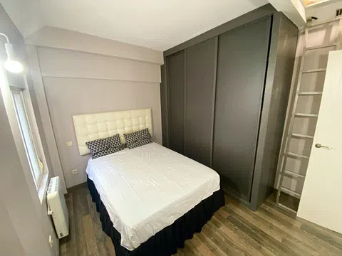 Piso en calle de Elfo, 134