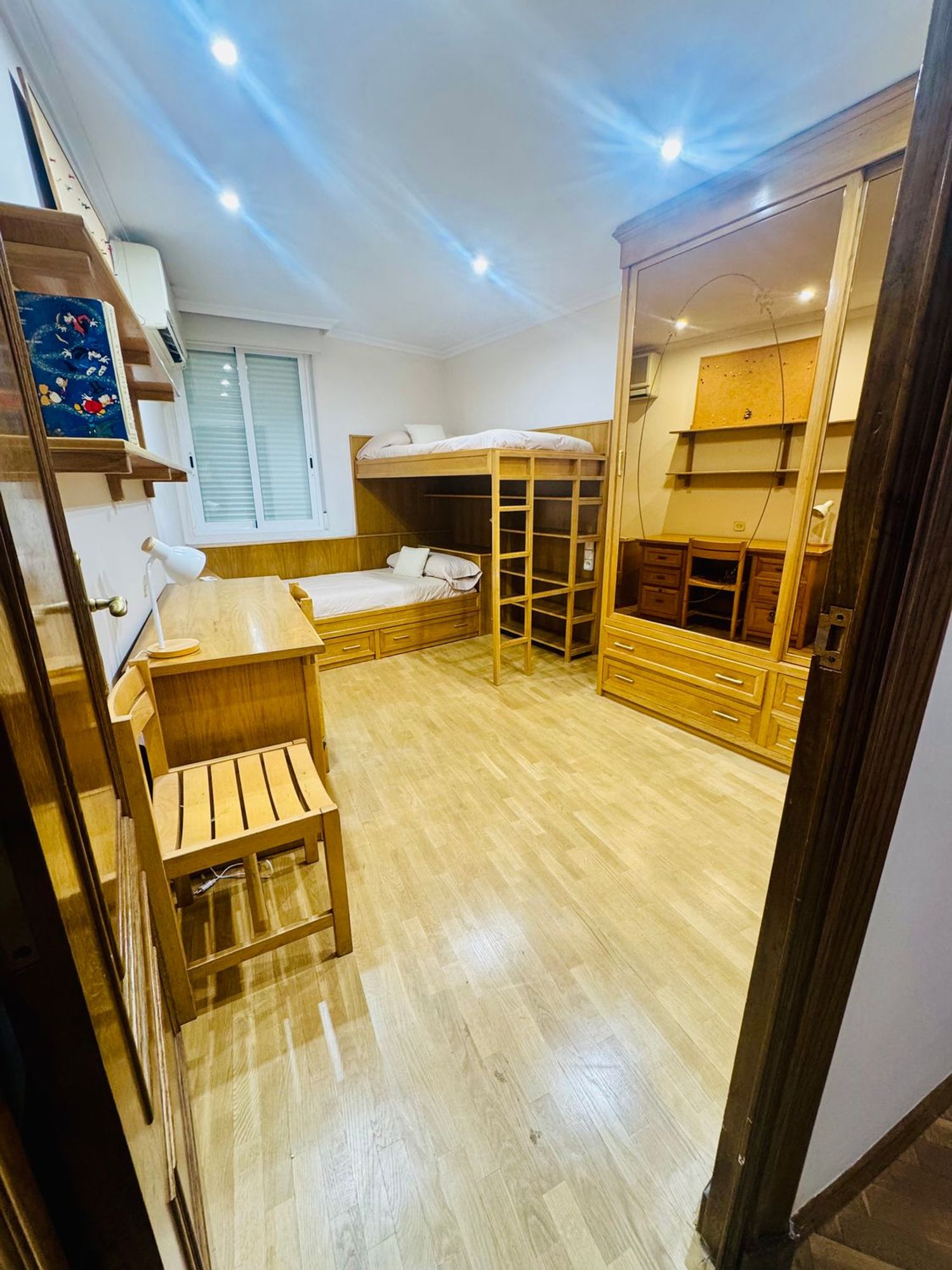 Piso en calle d'Hernán Cortés, 15 - Foto 3