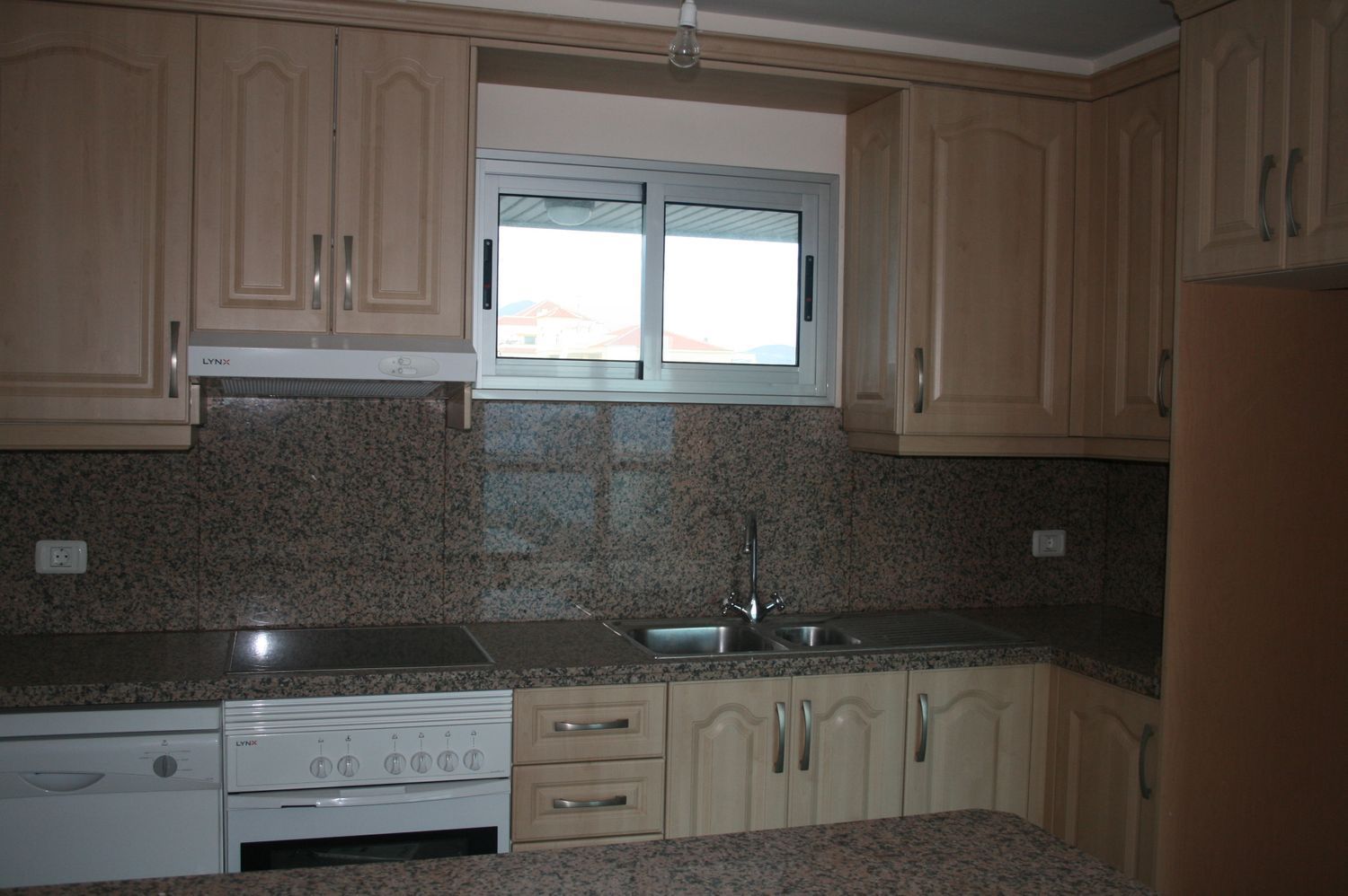 Piso en avenida J.M. Galván Bello, 135 - Foto 4