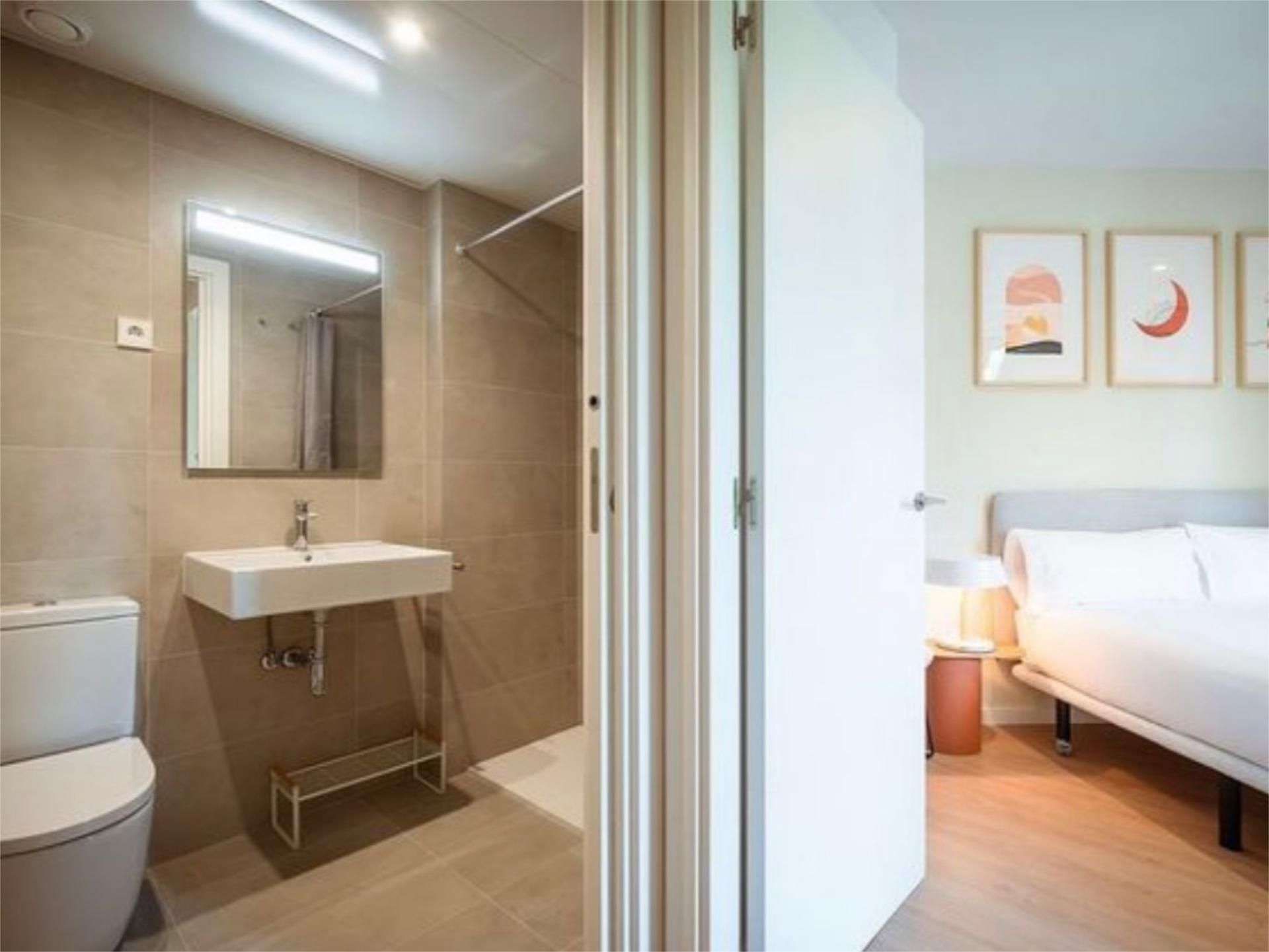 Piso en  Carrer de Campoamor 7 - Foto 8