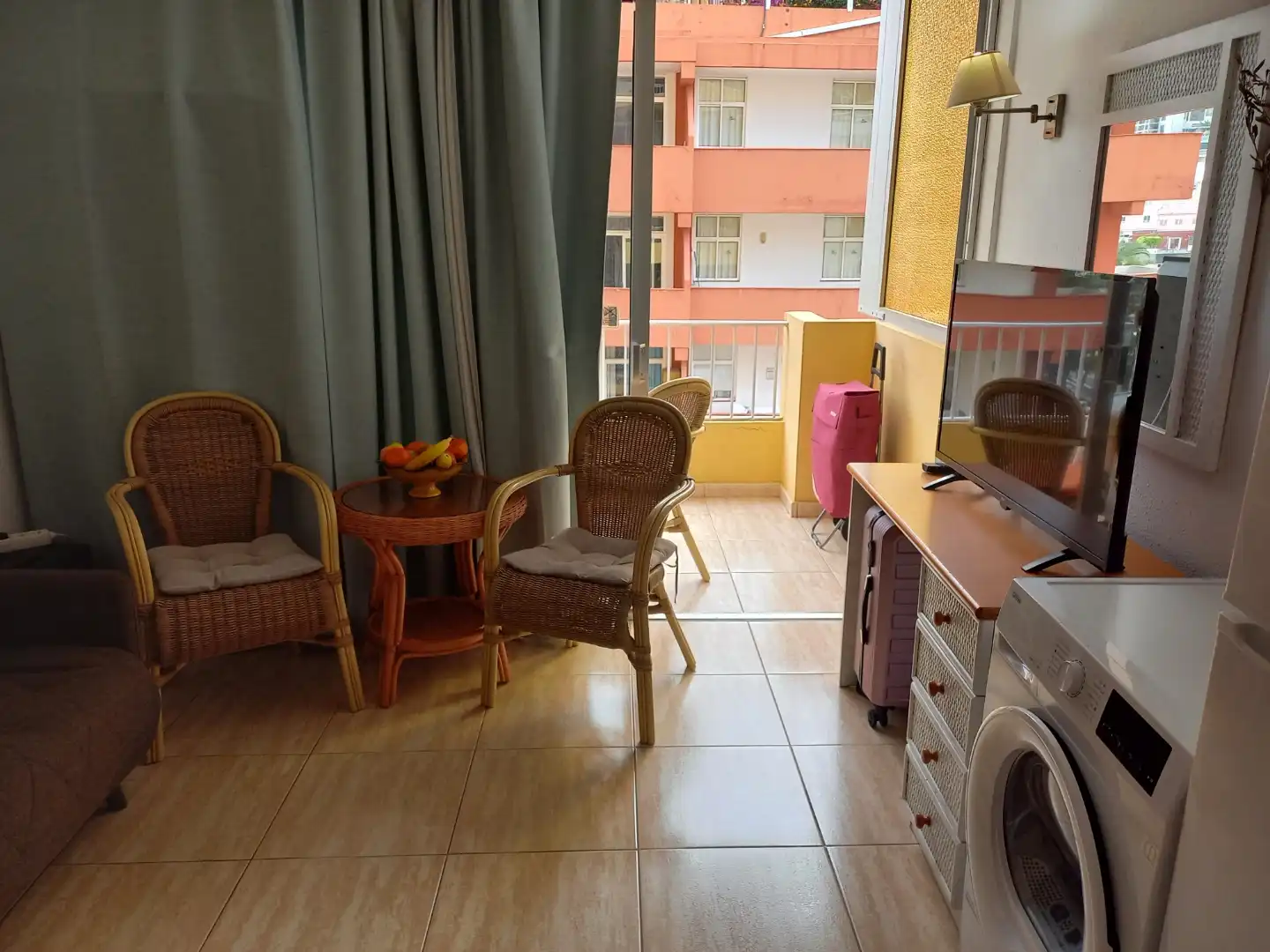 Estudio en  Avenida Familia de Betancourt y Molina 30A - Foto 5