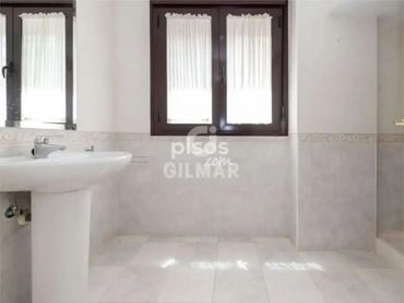 Chalet en  Calle Diego Borrego 23 - Foto 32