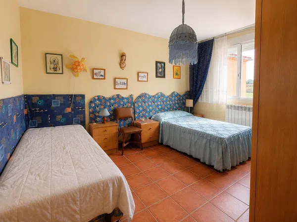 Chalet pareado en Calle Bayona, 1 - Foto 12
