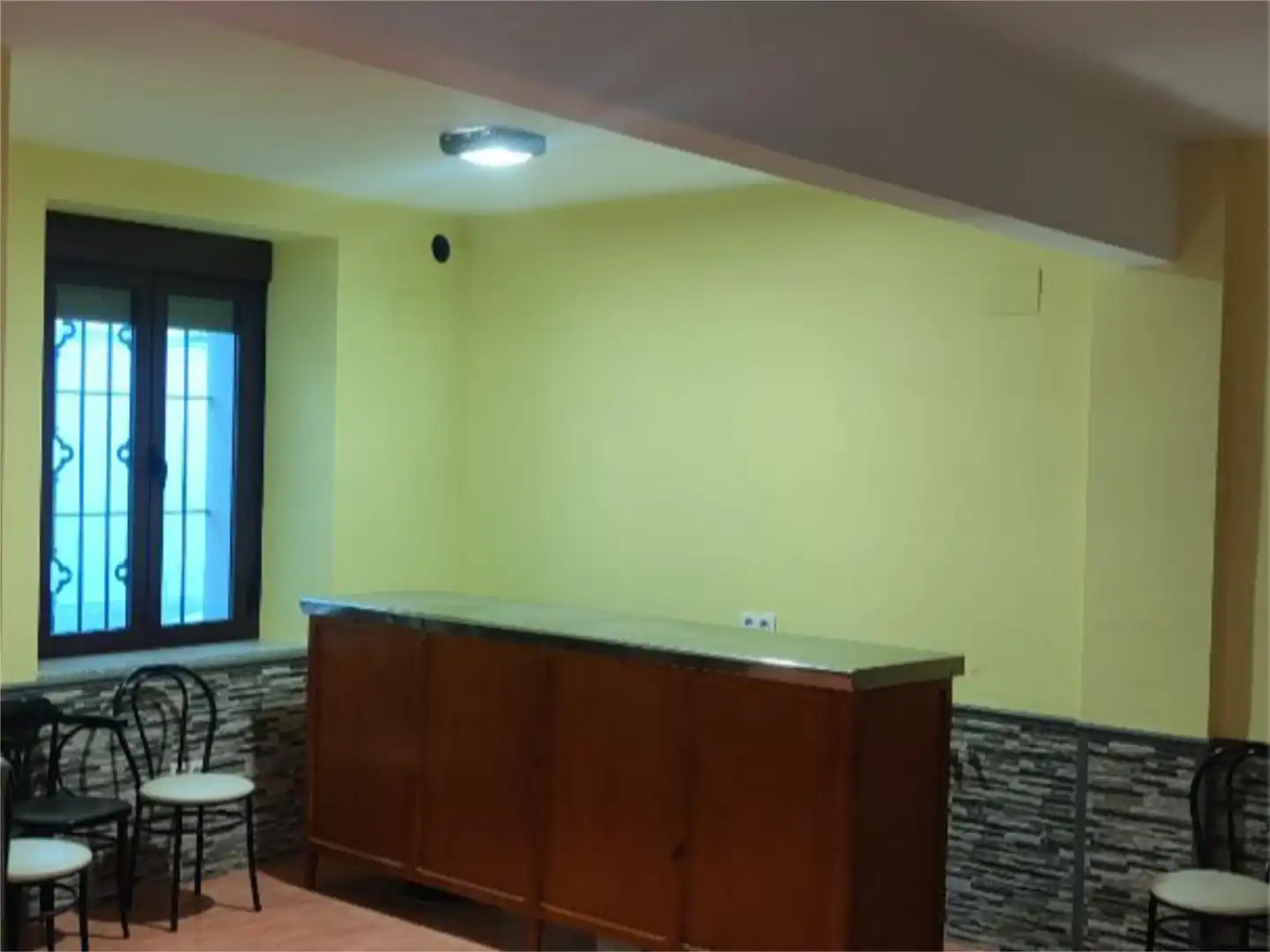 Casa adosada en  Calle Vista Alegre 33 - Foto 4