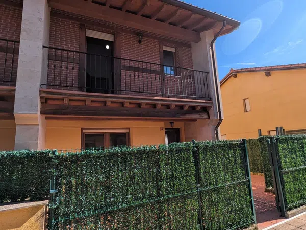 Chalet pareado en Barrio San Román, 4 - Foto 1